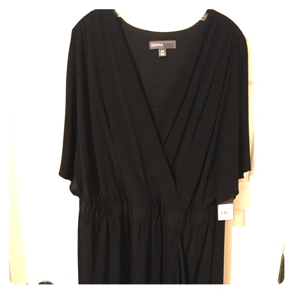 Flattering for All Figures: Donna Ricco Wrap-Look Knit Dress - Picture 1 of 5